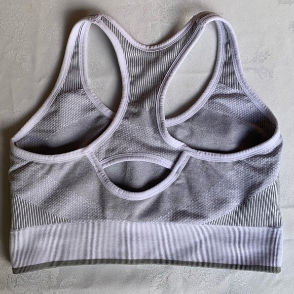 PUMA sports bra - Picture 2 of 3